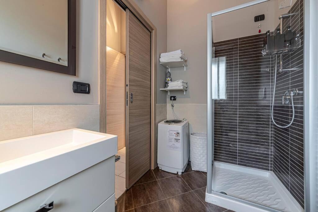 La Dolce Vita - Vista Lago E Piscina Parzanica Extérieur photo
